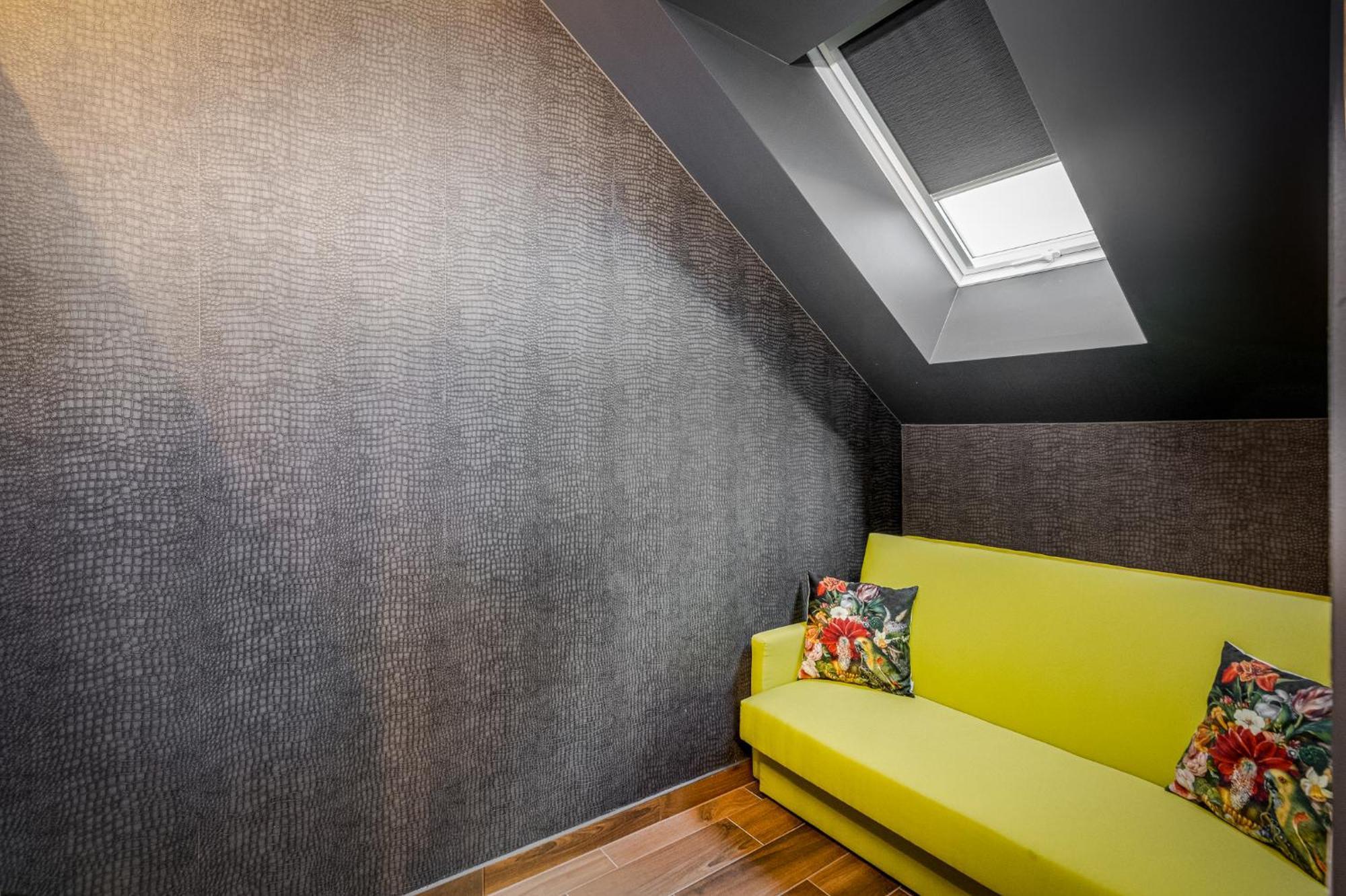 Stacja Galicja Rooms Blisko Energylandia Trzebienczyce Esterno foto